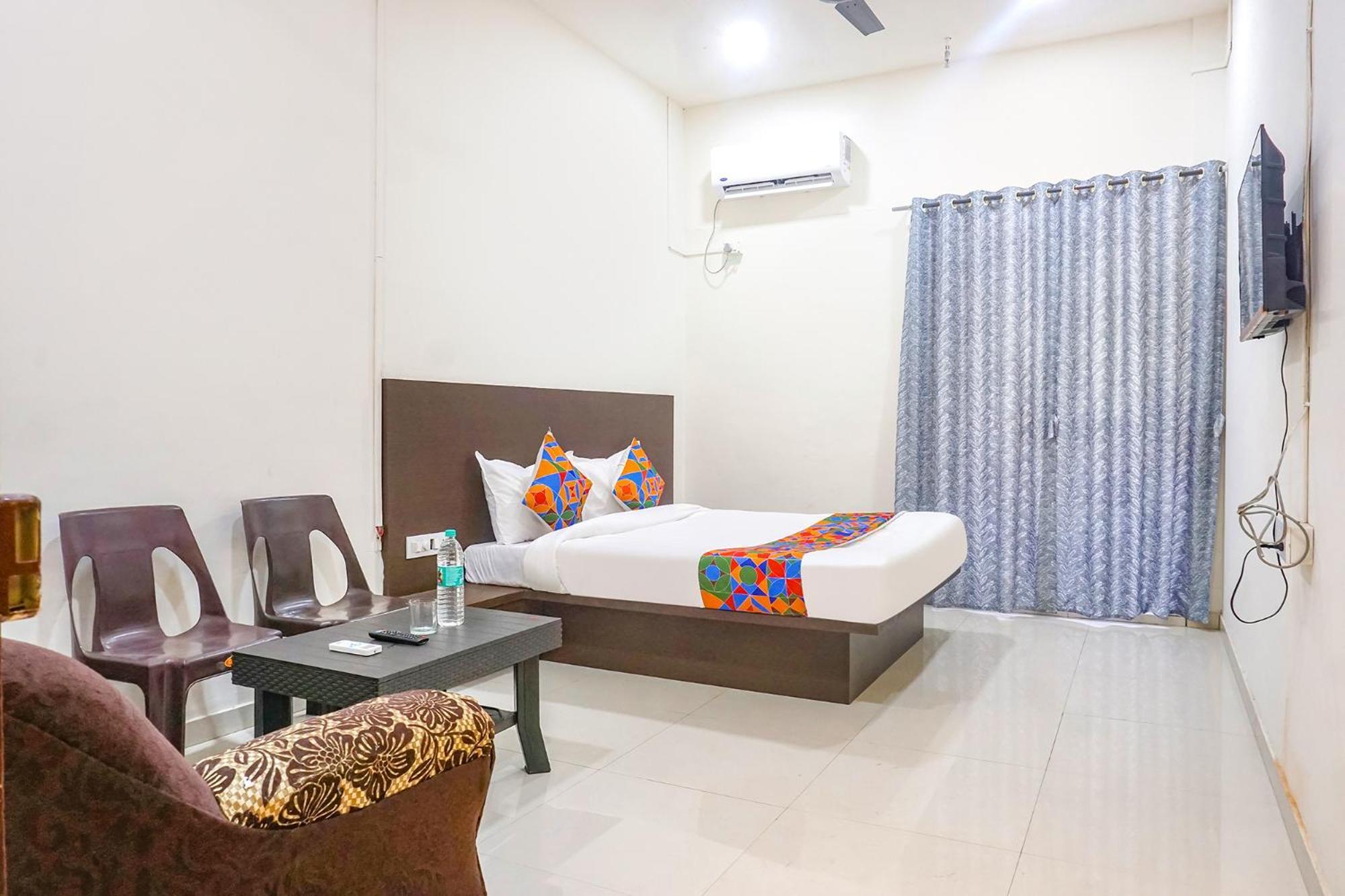 Fabhotel Om Sai - Nr Nashik Railway Station Esterno foto