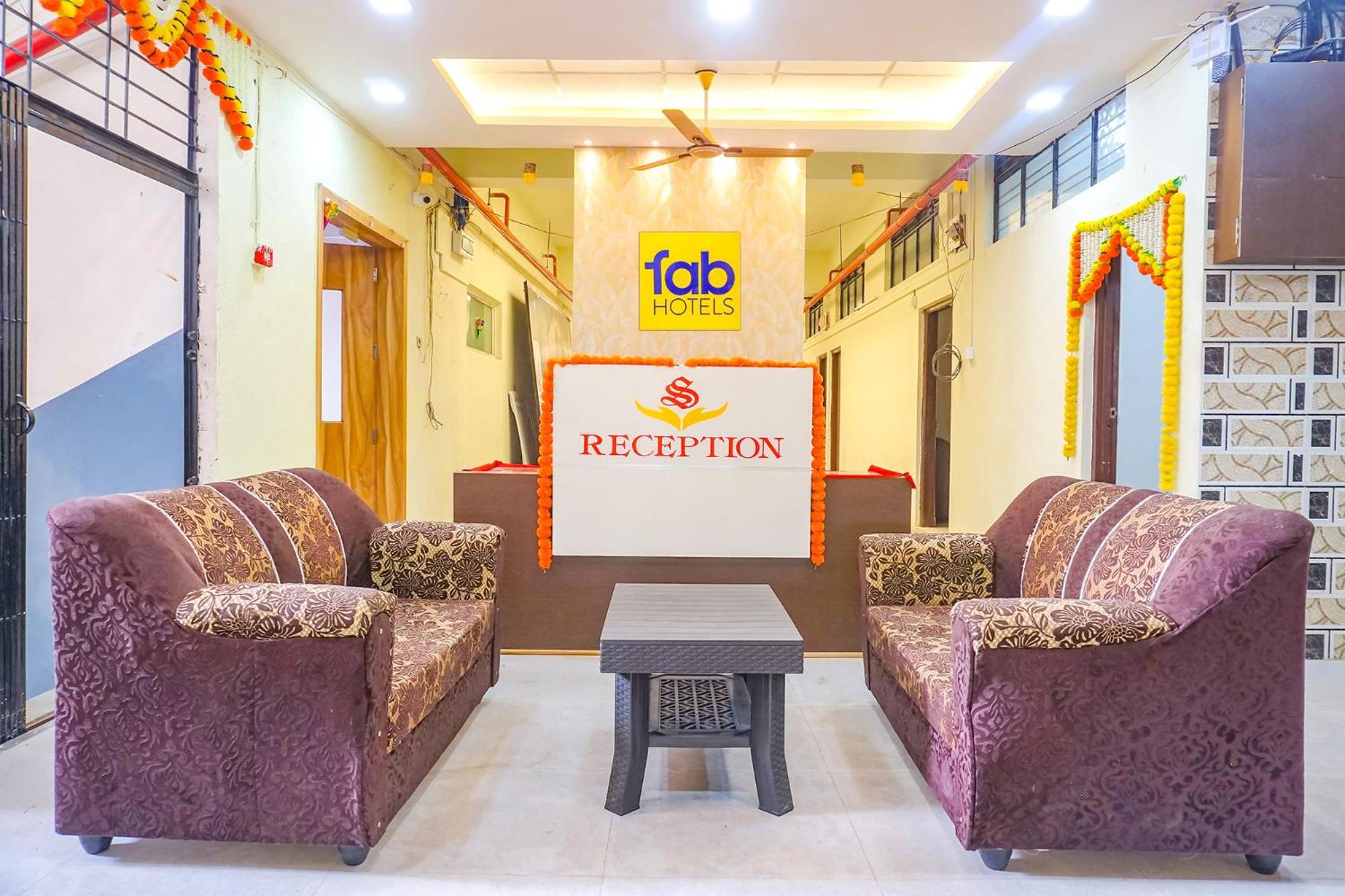 Fabhotel Om Sai - Nr Nashik Railway Station Esterno foto