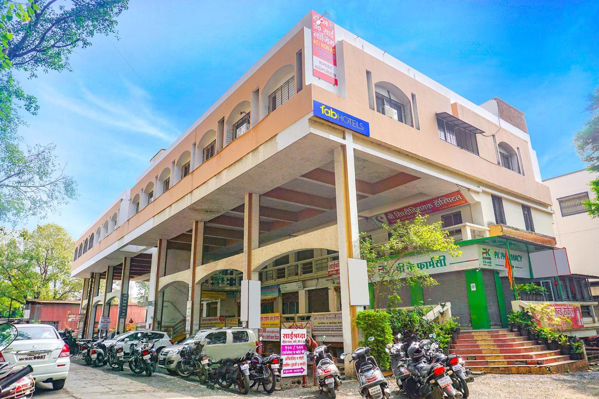 Fabhotel Om Sai - Nr Nashik Railway Station Esterno foto